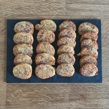 Les recettes Salaisons Bentz : Biscuits au comté et lardons fumés
